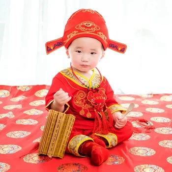 Китайский хлопчатобумажный комбинезон с вышивкой 